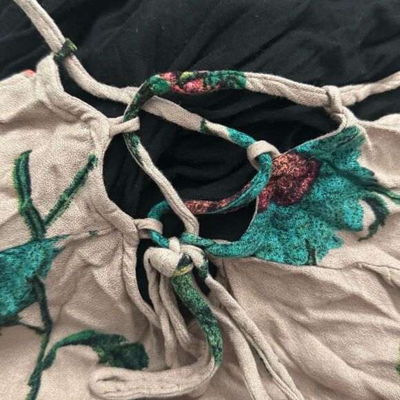 O’Neil Floral Dress - Picture 4 of 6